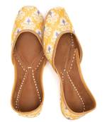 Women's Nixon Palmette Motif genuine Leather Juttis