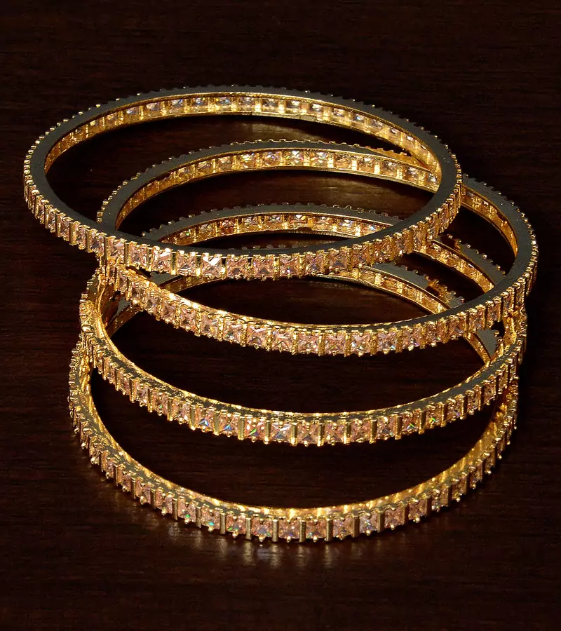 Champagne Stone Embellished Pair of Designer Bangles BD344