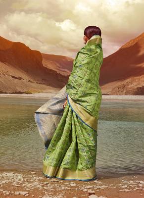 light green woven silk blend saree with blouse 2