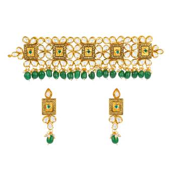Green necklaces 4