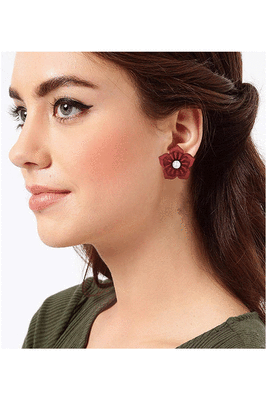 Red diamond studs 3