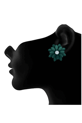 Green diamond studs 2