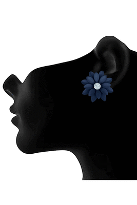 Blue diamond studs 3