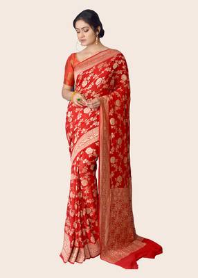 Red woven banarasi saree with blouse 2