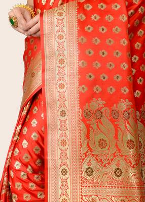 Red woven banarasi saree with blouse 4