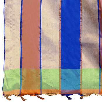 Blue woven art silk saree with blouse 5