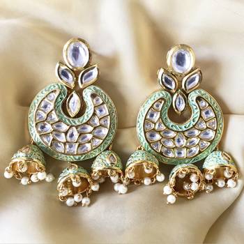 Gold earrings 1