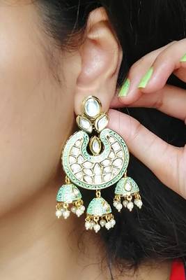 Gold earrings 2