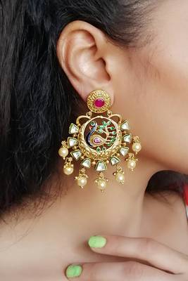 Gold earrings 2