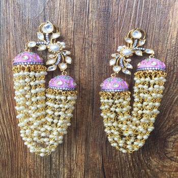 Gold earrings 2