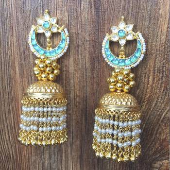 Gold earrings 2