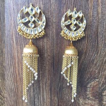 Gold earrings 1