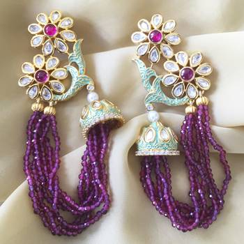 Gold earrings 4