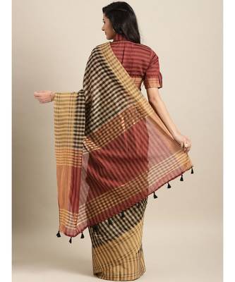 Black & Beige Cotton Blend Checks Saree 2