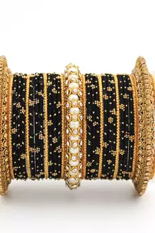 Traditional Thread Bangle Set With Pearl Centre Kada