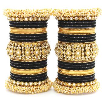 Traditional Long Bridal Set For Both Hands 1