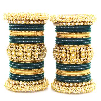 Traditional Long Bridal Set For Both Hands 1