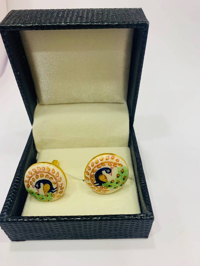 Cufflinks yellow color peacock pattern and matching tie pin for men