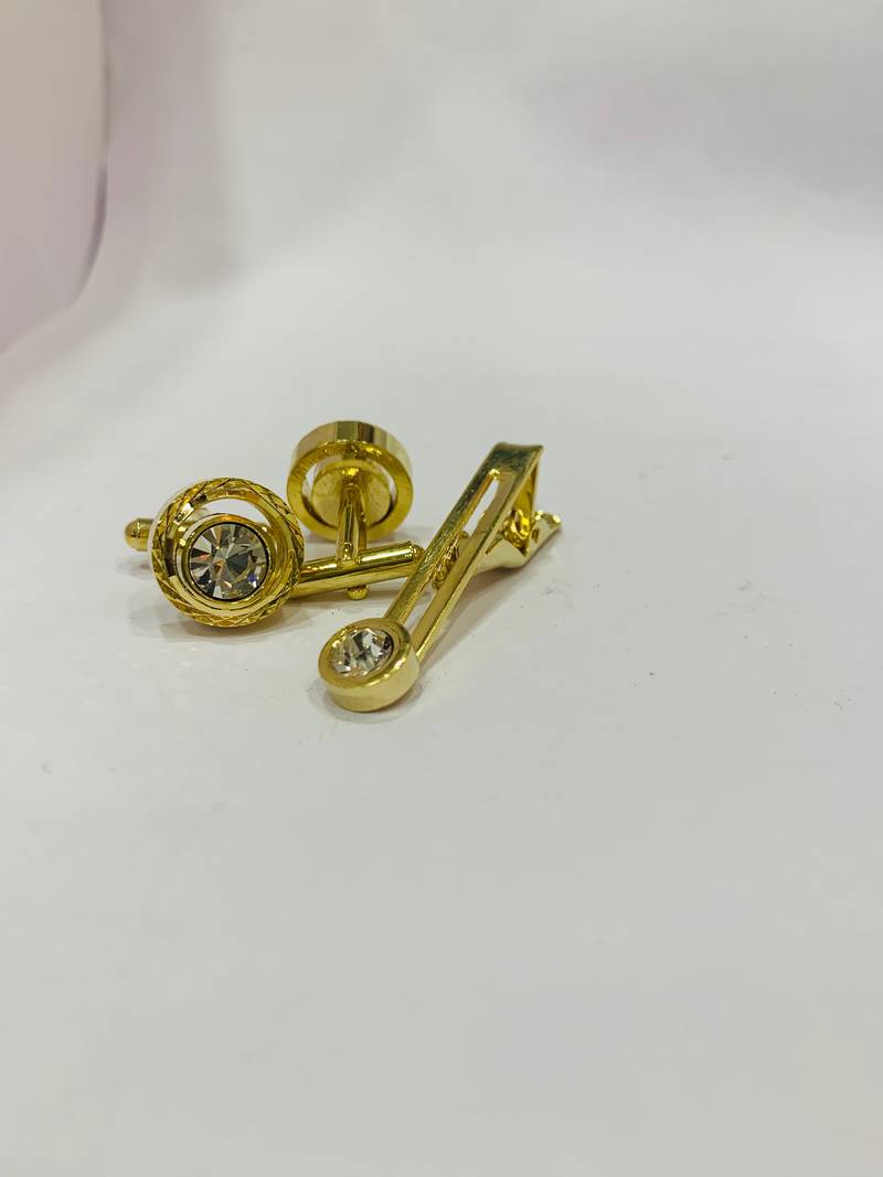 Cufflinks White color Diamond and matching tie pin for men