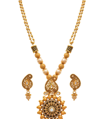 Gold pearl necklace-sets