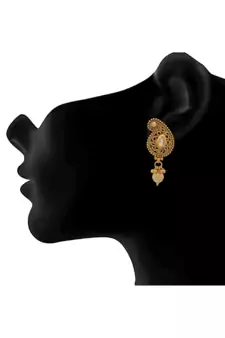 Gold pearl necklace-sets
