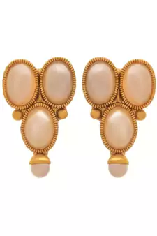 Gold pearl necklace-sets