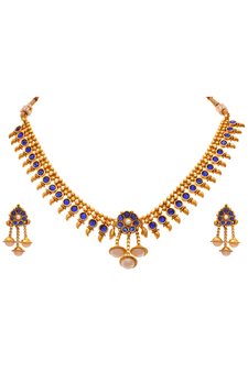 Gold pearl necklace-sets