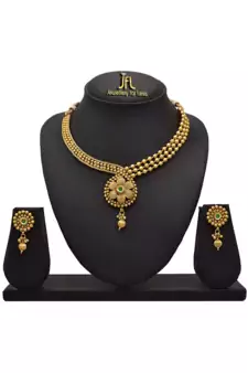 Gold necklace-sets