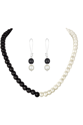 White necklace-sets 1