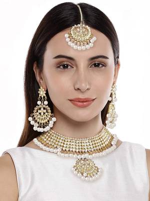 Traditional Kundan & Pearl White Choker Necklace Set For Women 2