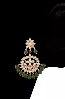 Traditional Kundan & Pearl Green Choker Necklace Set For Women