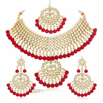 Traditional Kundan & Pearl Red Choker Necklace Set For Women 2