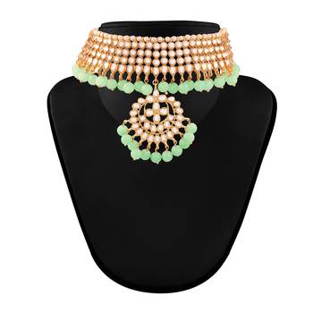 Traditional Kundan & Pearl Mint Choker Necklace Set For Women 3