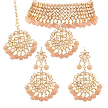 Traditional Kundan & Pearl Peach Choker Necklace Set For Women 2