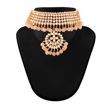 Traditional Kundan & Pearl Peach Choker Necklace Set For Women 3