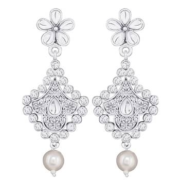 Traditional Oxidised Silver Plated Cz Stone Studded & Pearl Necklace Set With Earrings & Maang Tikka For Women 4