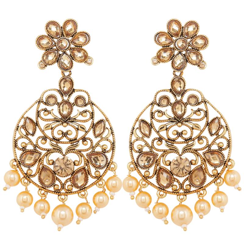 Traditional Stone Studded & Pearl Necklace Set With Earrings & Maang Tikka For Women