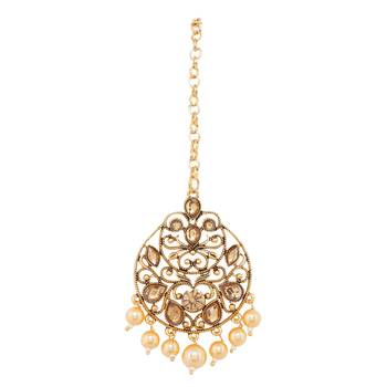 Traditional Stone Studded & Pearl Necklace Set With Earrings & Maang Tikka For Women 4