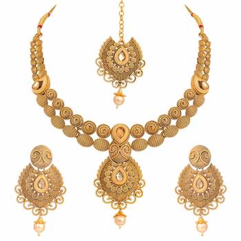 Antique Handcrafted Polki Traditional Necklace Set With Earrings & Maang Tikka For Women 3