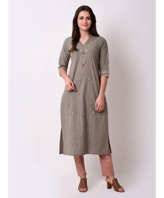 Green Women's Cotton Tribal Embroidered Kurta 1