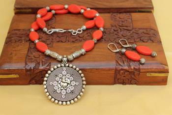 Red Agate Necklaces 2
