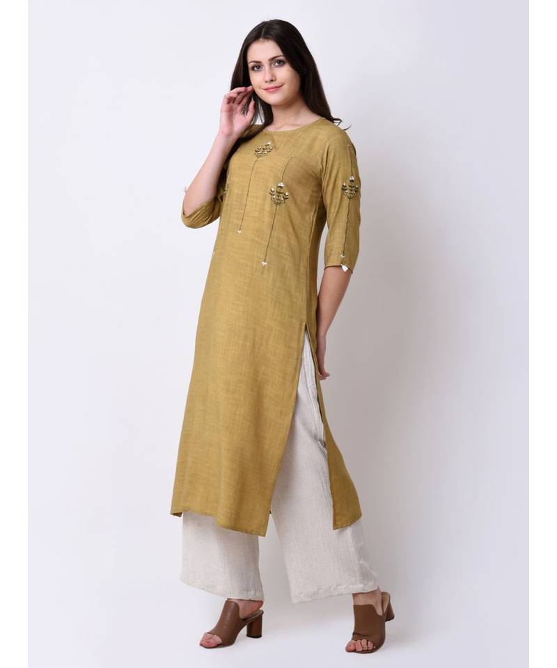 Green Women's Green Rayon Slub Embroidered Kurta