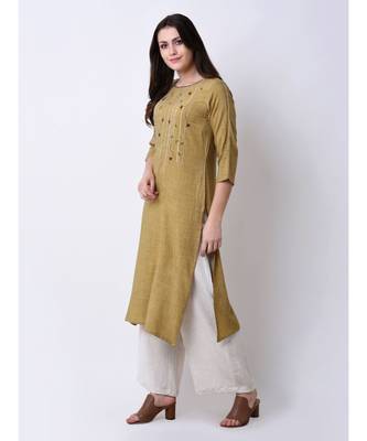 Green Women's Green Floral Embroidered Kurta 2