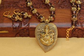 Brown Agate Necklaces 2