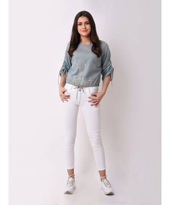 Women's Floral Embroidered Top 1