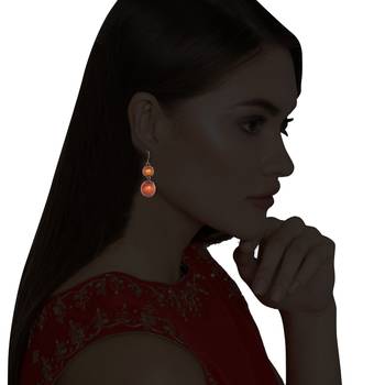 Gold earrings 3
