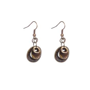 Gold earrings 1