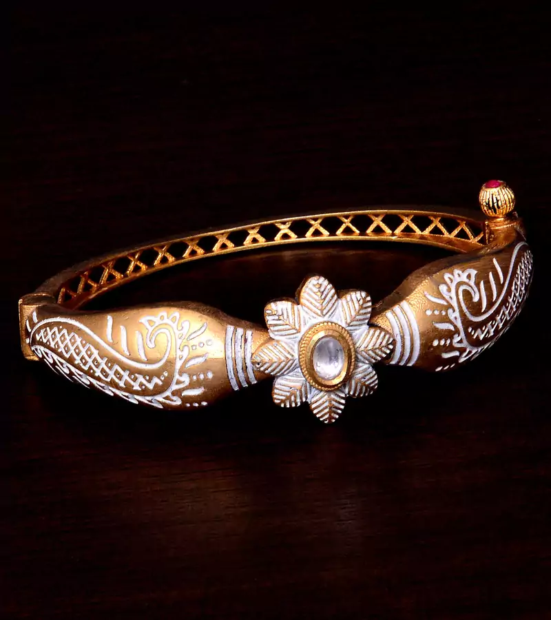 Copper Made Kundan Stone Embellished White Meenakari Worked Fine Quality Bracelet BD357