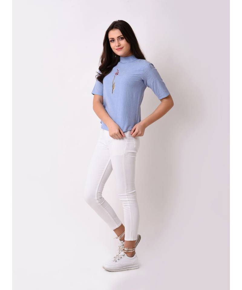 Women's Chambray Embroidered Top