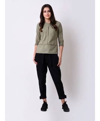 Women's Meadow Embroidered Top 1